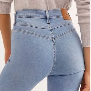 Levi's Mile High Ankle Booty Jeans